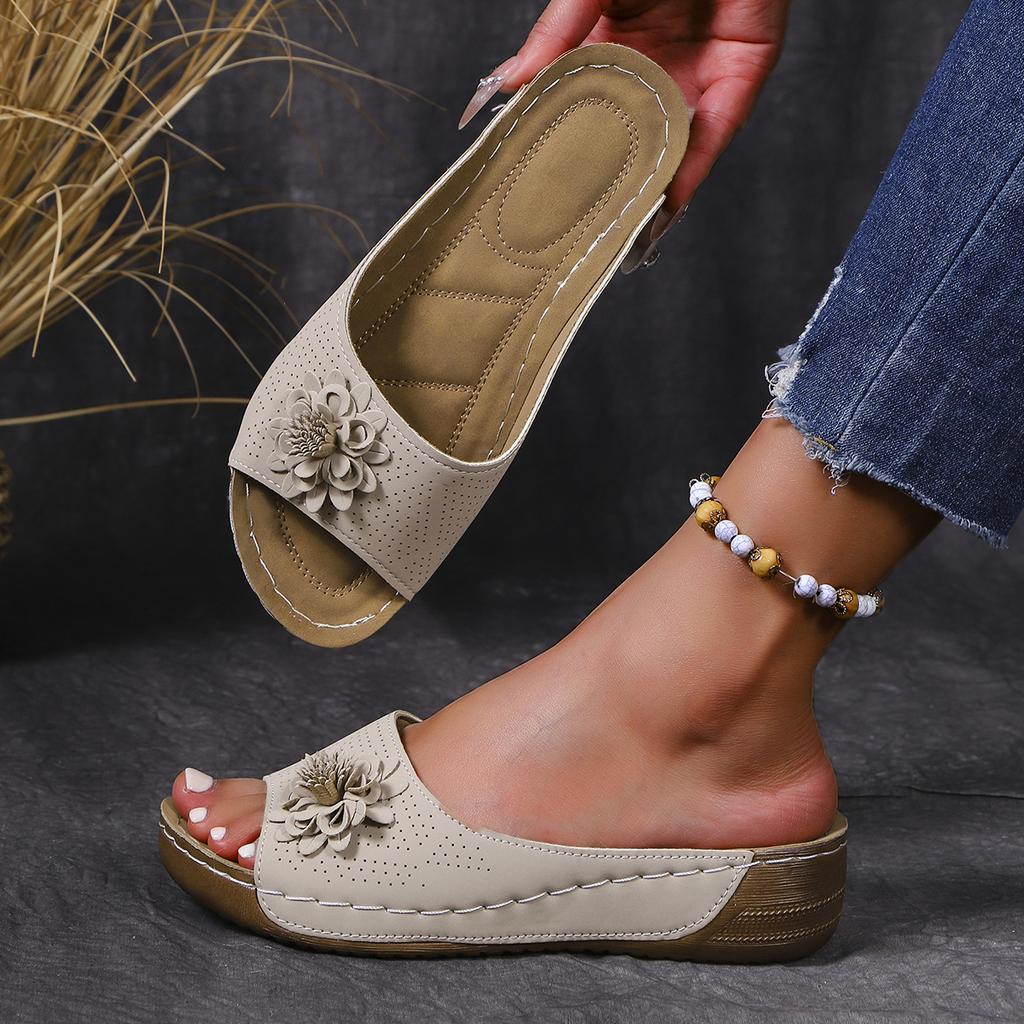 Модные летние сандалии женские туфли нескользящая обувь для ходьбы обувь слипоны женские сандалии на танкетке праздничные тапочки женская обувь