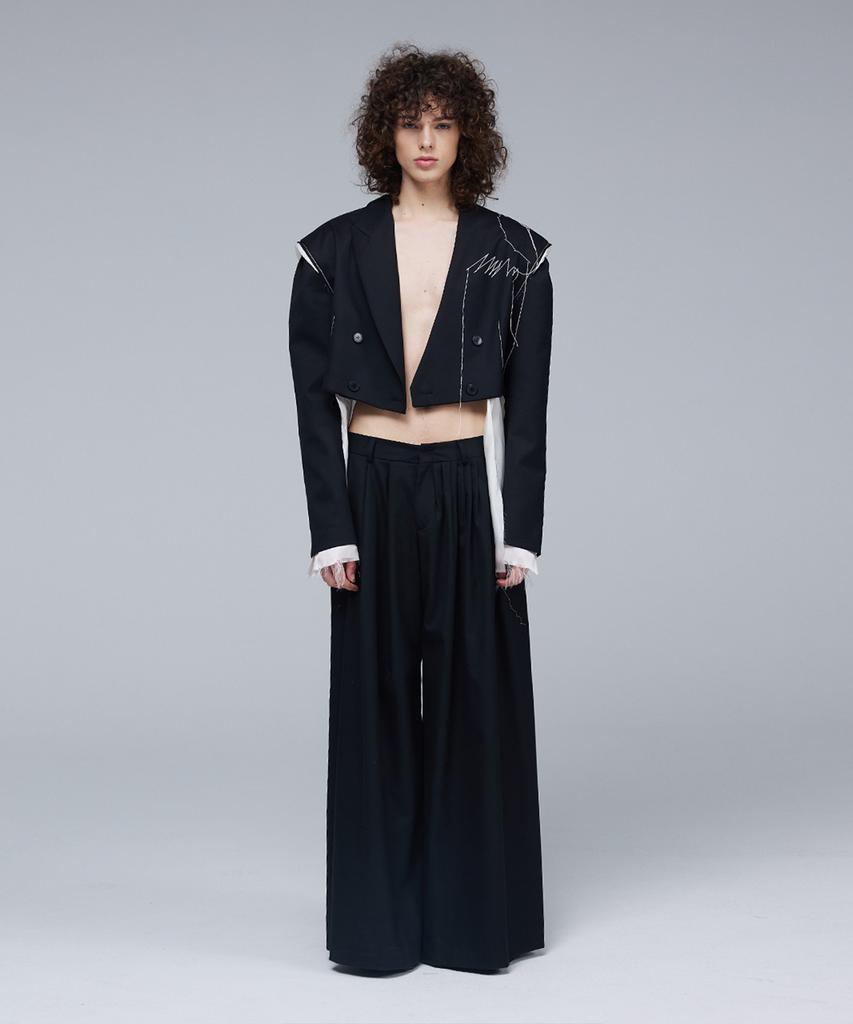 Meuameu Signature Unbalance Pin Tuck Flare Slacks
