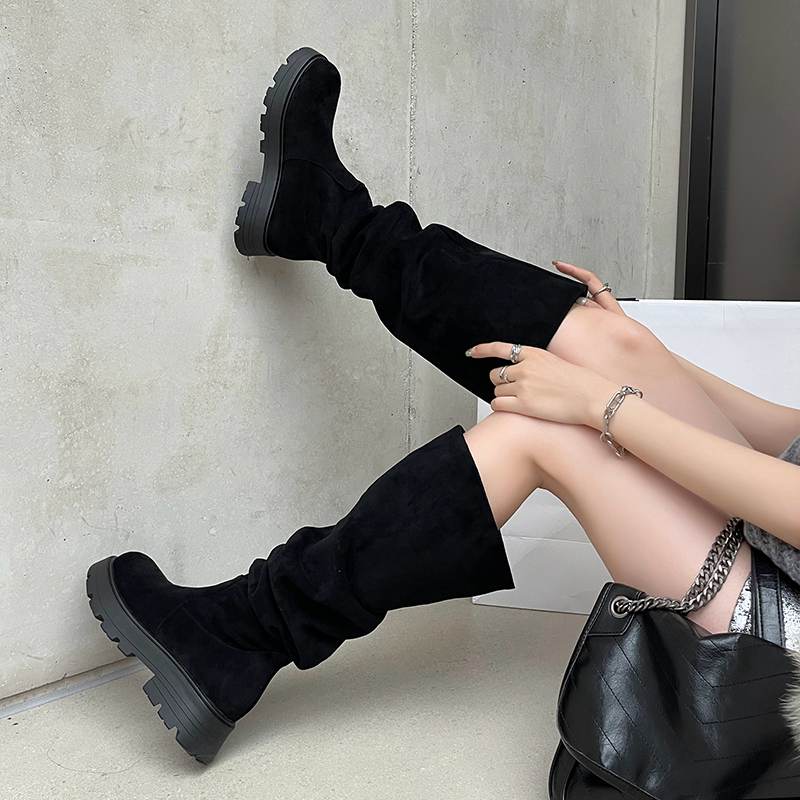 Krazing Pot Осенне-зимняя обувь из флока, эластичные сапоги на среднем каблуке, плиссированные украшения, женские теплые сапоги до бедра