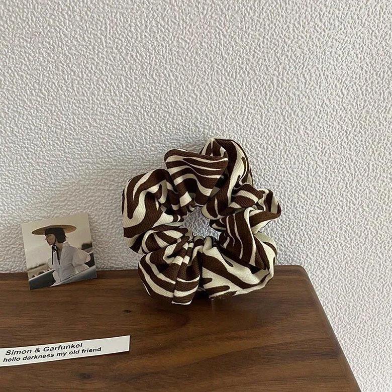 Корейская резинка для волос с леопардовым принтом в стиле ретро: Шикарная и простая повязка для волос во французском стиле для женщин