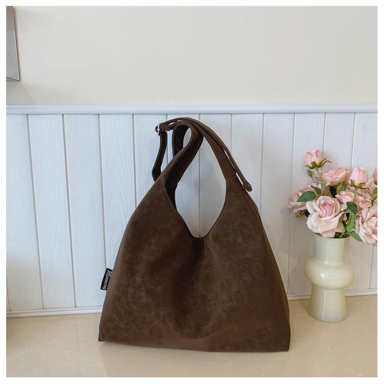 Модная матовая ретро сумка под мышкой тоут женская большой вместимости 2025 новая универсальная на плечо кроссбоди сумка-мессенджер тренд