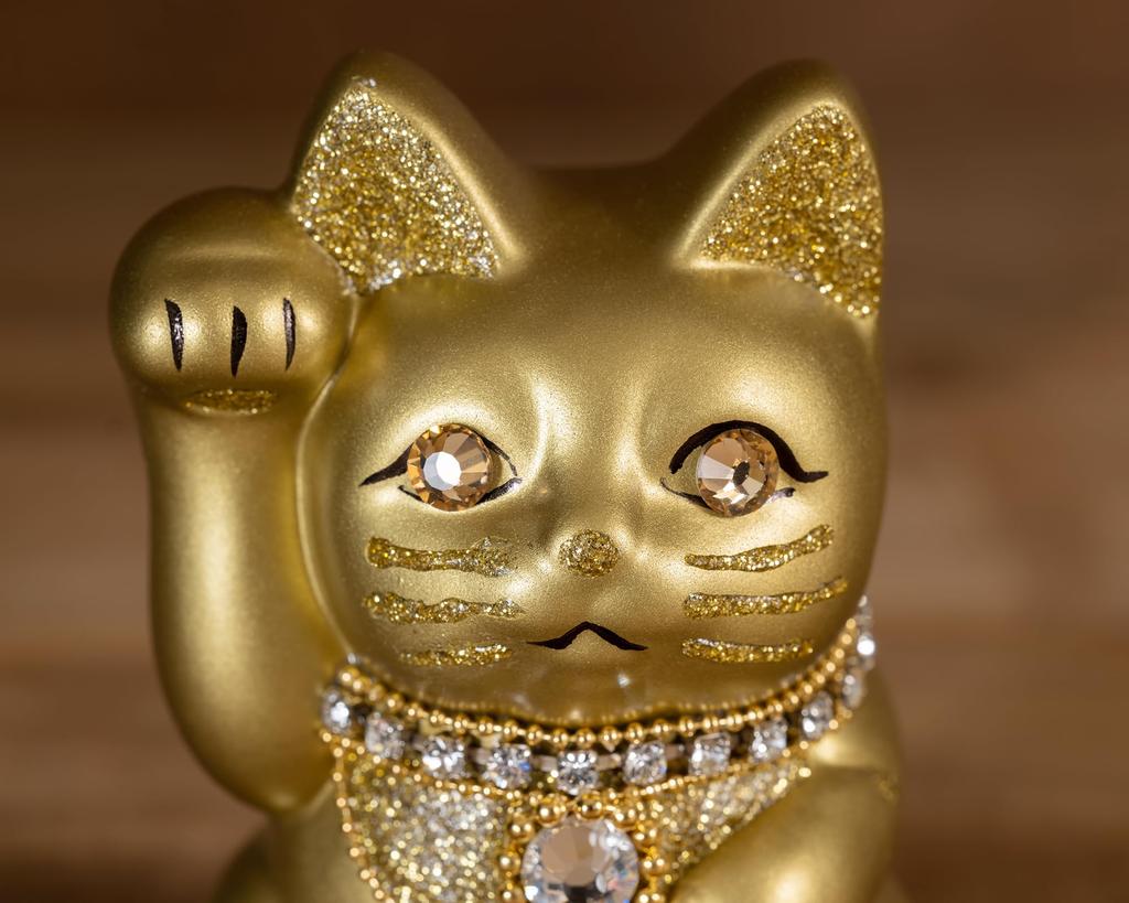 Ювелирные изделия Lucky Cat Кошка-правая рука Lucky Cat Украшение Lucky Feng Shui Ящик для пожертвований Gold (S-SIZE Золотой) Поднятый/Керамика_Счастливый (jw_S