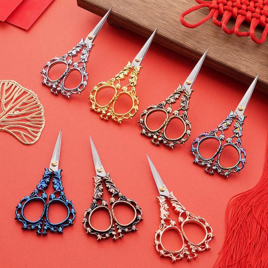 Vintage Carved Flower Scissors Heavy Duty Stainless Steel Sharp Blade Multipurpose Tailor Scissors DIY Embroidery Arts Crafts Crochet Yarn Scissors
