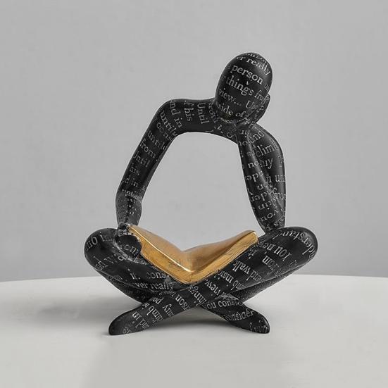 Абстрактная статуэтка читающего мужчины, держащего золотую книгу. Мужская статуэтка из смолы. Украшение для дома, офиса, рабочего стола. Подарок книголюбам