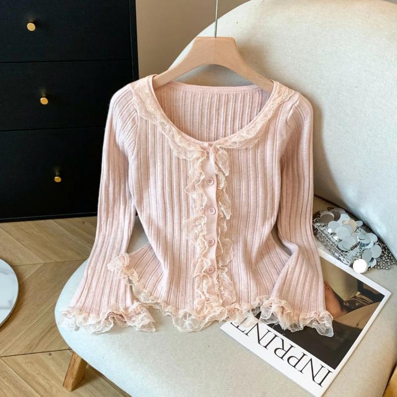 Round Neck Lace Knitted Sweater for Women In Autumn and Winter French Slim Fit Crop Top