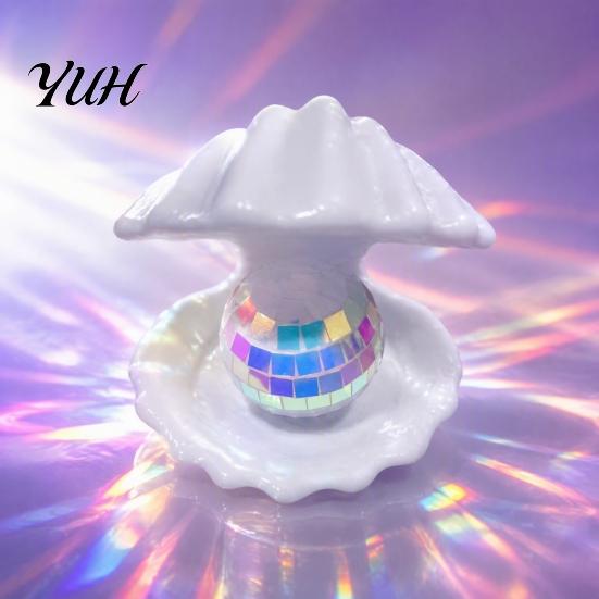 Cute Animal Ornament Disco Snail Figurine, Retro 70s Ball Table Statue, 3D Romantic Home Atmosphere Decor Glitter Mirror for Office Desktop