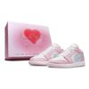 Air Jordan 1 Розовая Кошачья Лапа, Устойчивая к истиранию коробка, Низкие Баскетбольные кроссовки, Женские, Розовые, Синие 553560-614(Команда701--B)