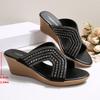 Fashion Rhinestone Decor Wedge Sandals for Women Summer 2025 Fashion Non Slip Beach Slippers Woman Comfortable Slip On Platform Sandals