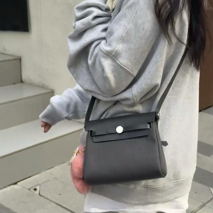 Cross Border 2025 / New Casual Versatile Canvas Square Bag Tote Bag MINI Cross Shoulder Single Shoulder Women's Bag Good Quality