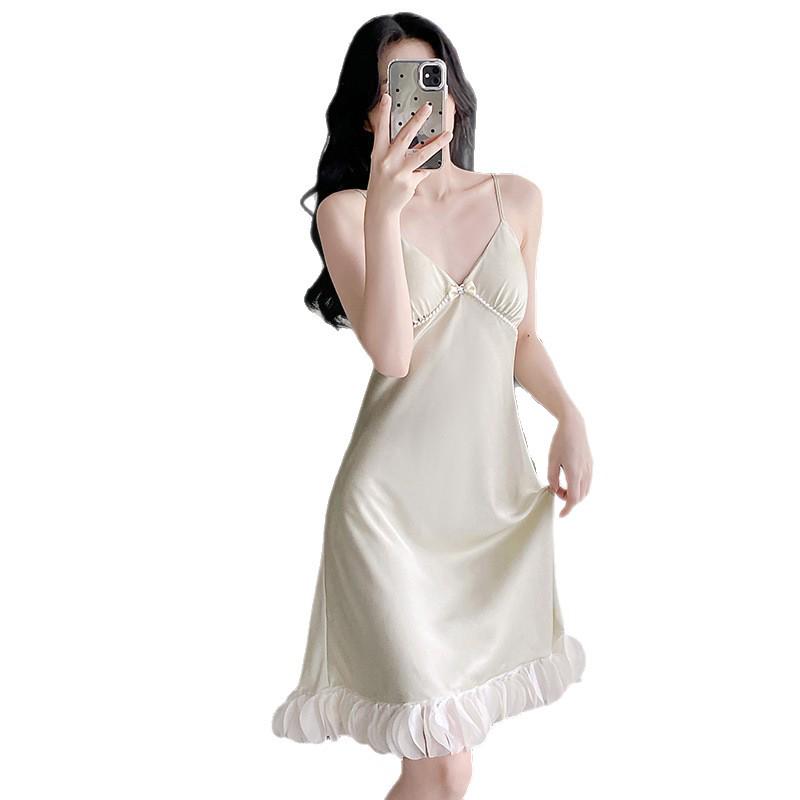 Женская пижама из ледяного шелка с V-образным вырезом и оборками 2025 - Стильная, сексуальная и универсальная для дома или выхода в свет