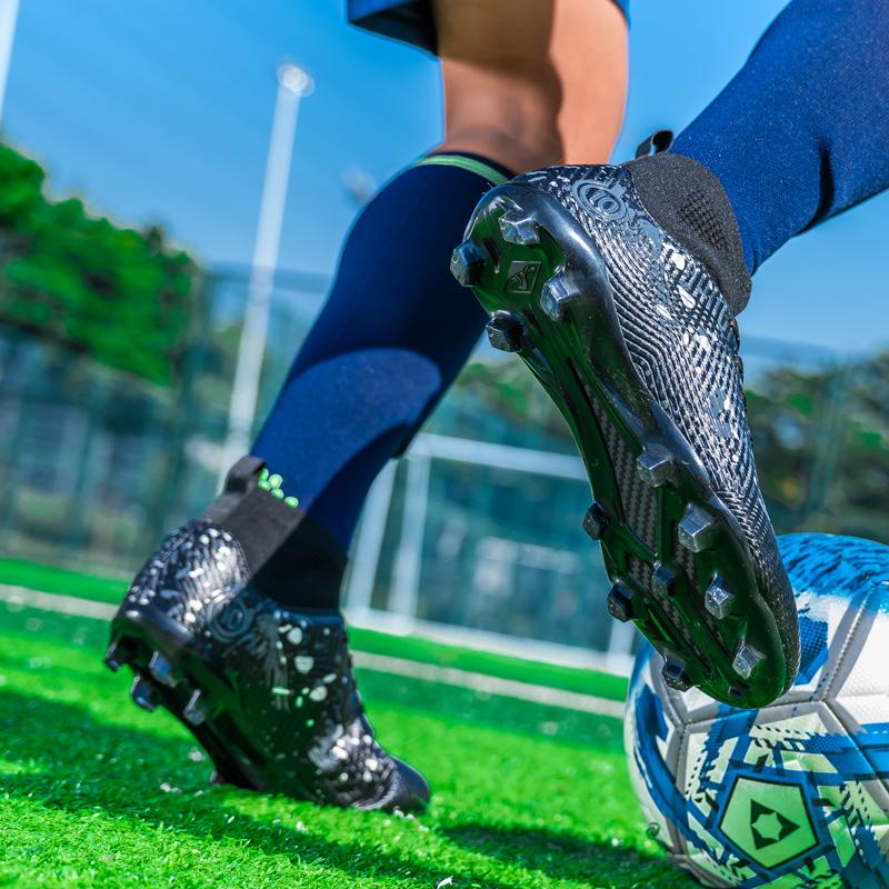 33-46 Men's High-top Football Boots Large Size Long Nails Leather Boys Soccer Shoes Nailing Anti -slip Football Boots