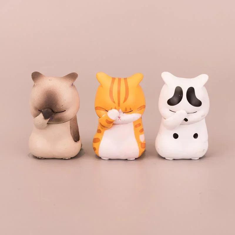 Kawaii Cute Cat Doll Ornaments Figures Statue Mini Model Desktop Toys Gifts for Room Office Kids Car Home Decoration Accessories