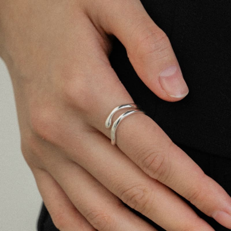 NORMALLEE [Серебро 925 пробы] Кольцо-поток