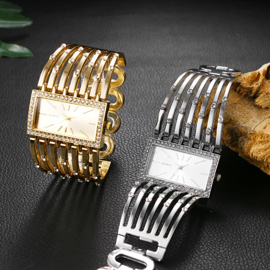 Часы Симпатичный браслет Водонепроницаемый аналоговый дисплей Широкие кварцевые часы Модные часы Золотой подарок Женские золотые - День рождения, Годовщина, Рождество,