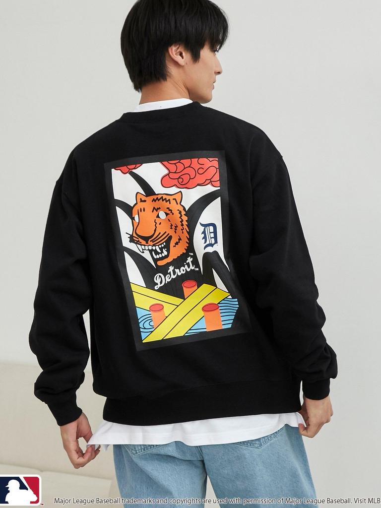 Cohen MLB Exclusive Hanafuda Back Print Crew Neck Sweatshirt, 75206020455 0950 BLACK(09), Size M