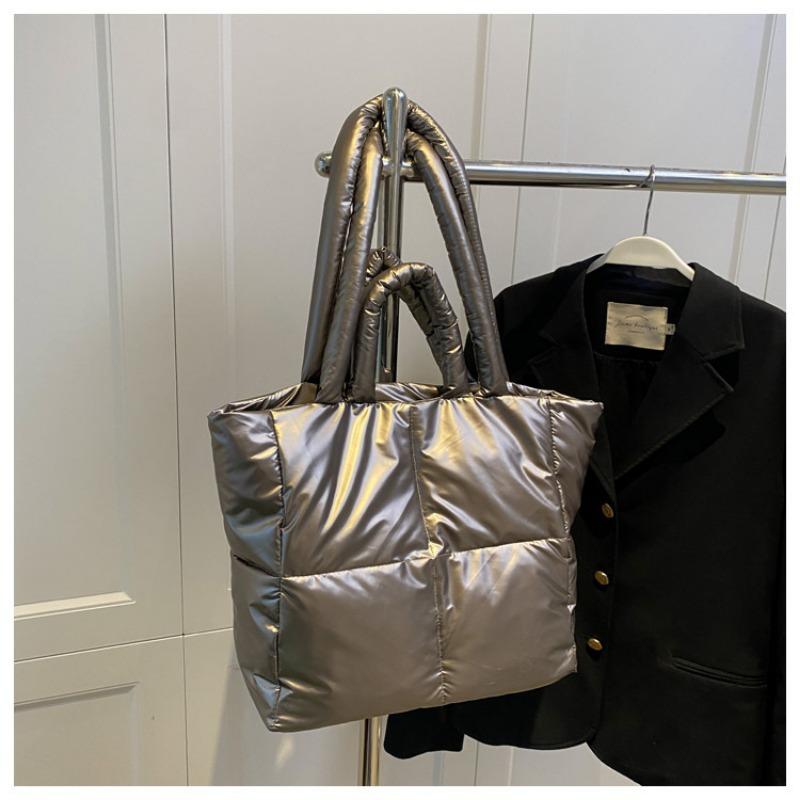 Сумка большой вместимости женская осенне-зимняя новая сумка для пуховика модная универсальная портативная на плечо сумка-тоут