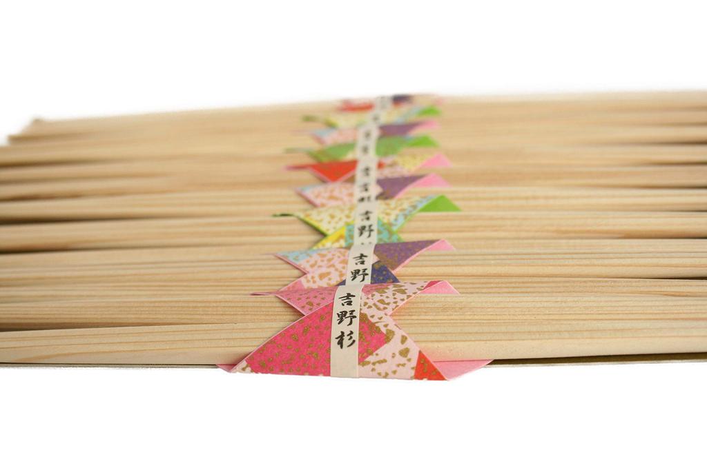 Kikusui Yoshino Cedar Ranchu Chopsticks disposable chopsticks for entertaining (1 pair) - High-quality guests.