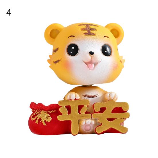 Трясущий головой тигр, креативная забавная поза, мини-полезный очаровательный микро-ландшафтный дизайн для грузовика