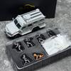 MVA models литой Коллекция Масштаб 1/64 Бронированный автомобиль SWAT с фигуркой Модель автомобиля из сплава Для праздничных подарков Подарки компании