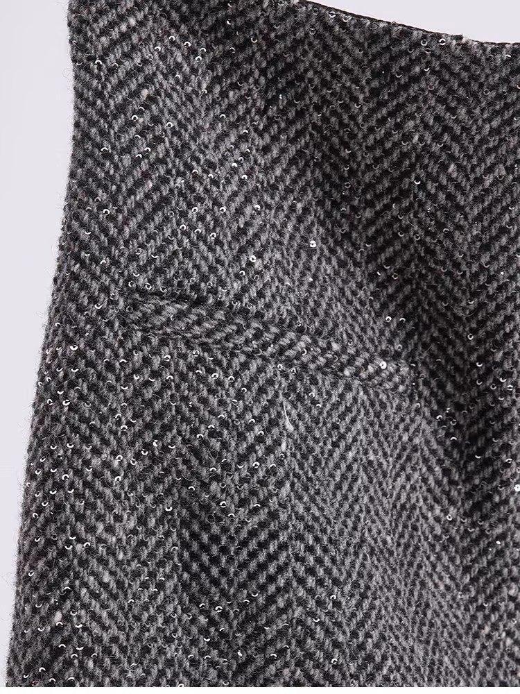 Ready Stock: New Year's Wool Blend Tweed Sequin Slimming Short Skirt