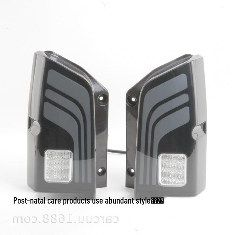 Светодиодный комплект для задних фонарей и стоп-сигналов Nissan Pathfinder 2006 г.