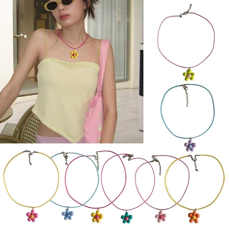 Cute Flower Necklace Colorful Pendant Necklace Romance Neck Jewelry Acrylic Material Gift for Girls and Youthful Women