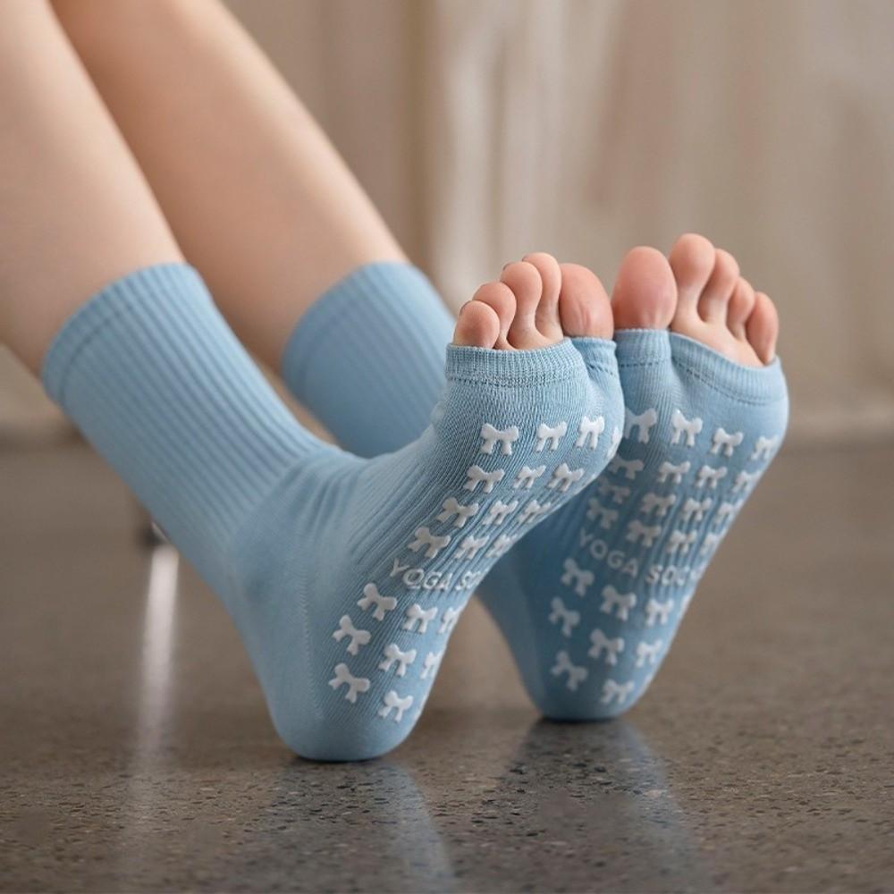 Breathable Two Toe Yoga Socks Cotton Floor Socks Pilates Socks for Women for Fitness Exercise