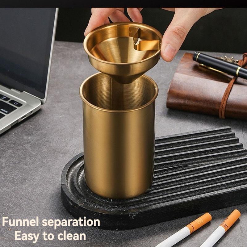 Thickened ashtray stainless steel household car ashtray Internet Coffee bar ashtray funnel with lid  anti-fly ash anti-drop