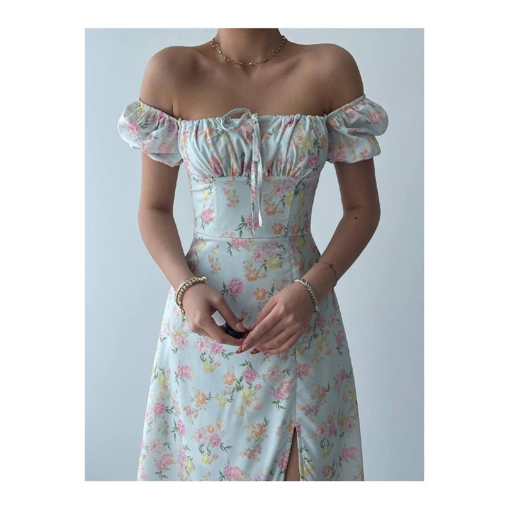 Платье с разрезом и цветочным узором