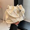 Women Shoulder Bags Pearl Chain Bucket Bag Women Versatile Fashionable Crossbody Bag for Women Designer Bags Purse and Handbags