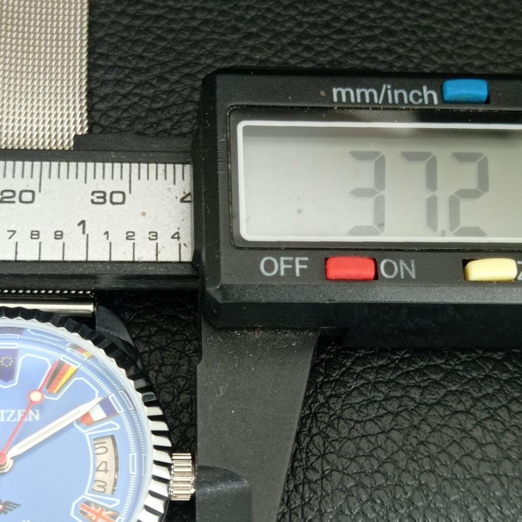 ВИНТАЖНЫЕ ОТРЕМОНТИРОВАННЫЕ МУЖСКИЕ АВТОМАТИЧЕСКИЕ ЧАСЫ CITIZEN 8200 ЯПОНИЯ СИНЕГО ЦВЕТА a446771-1