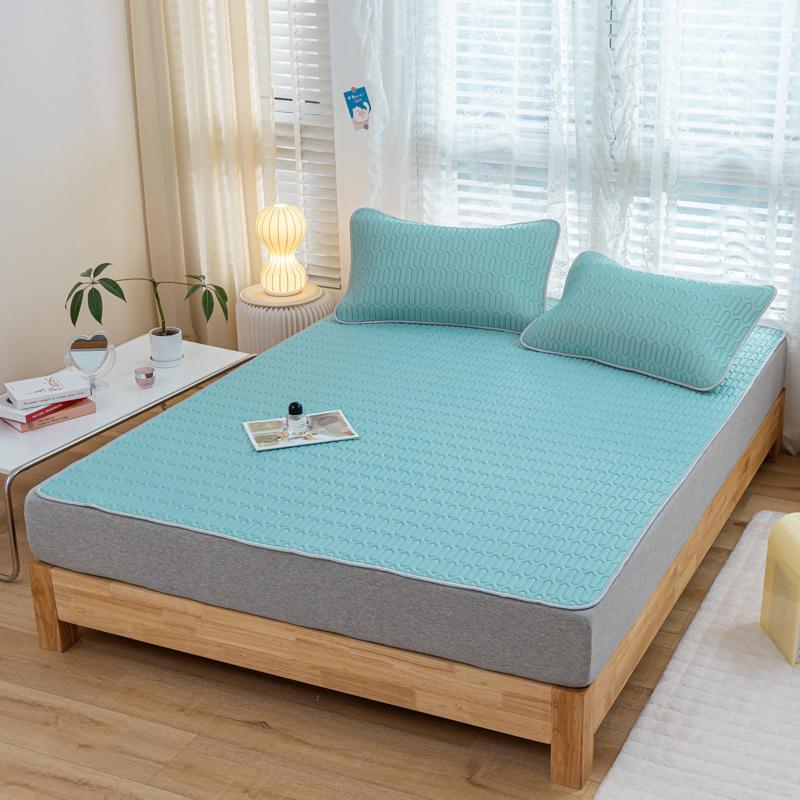 Комплект из трех ковриков для матери и ребенка из латекса Ice Silk — мягкий, прохладный и моющийся