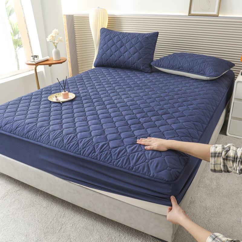 2025Утолщенная водонепроницаемая простыня стеганая простыня для младенцев, пожилых людей, барьер от мочи, защита от клещей, пыленепроницаемое покрывало