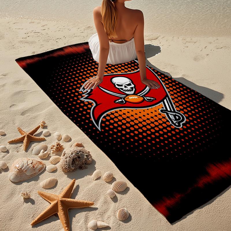 Tampa Bay Buccaneers Logo Microfiber Beach Towel, Lightweight And Quick-Dry, for Summer Travel, Beach Essential, Swimming Pool