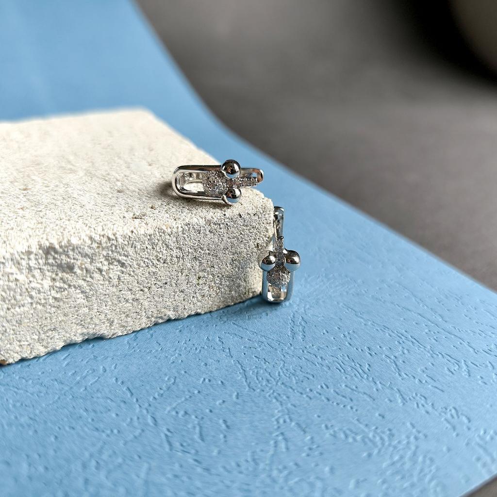 Silver Earrings with Cubic Zirkonia (2160786)