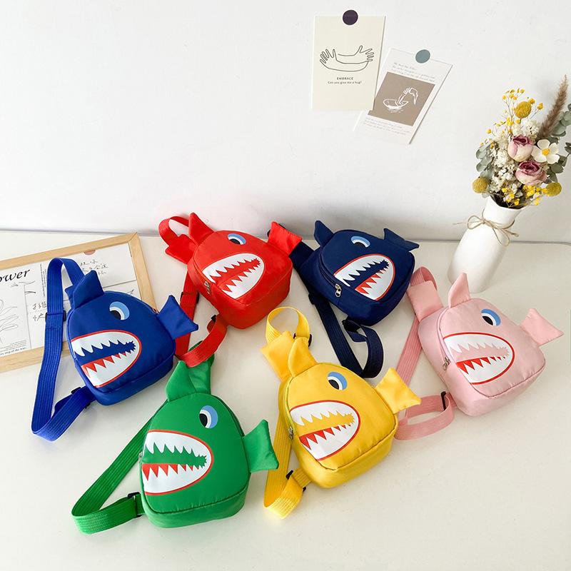 2024 новая корейская версия мультфильма детская нагрудная сумка для мальчиков красивая сумка через плечо модная детская сумка-мессенджер цельная доставка