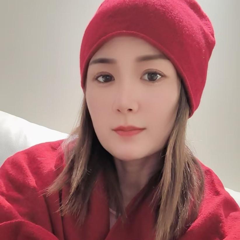 % Pure wool hat, warm knitted crimped solid color cashmere wool hat, in large quantities in stock