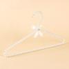 Элегантный пластиковый органайзер для одежды с жемчужными акцентами, вешалка для свадебного платья, вешалка для одежды с жемчужными вставками
