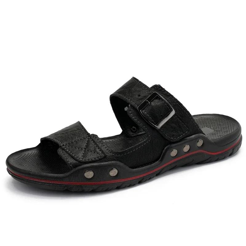 Мода 2025 Новые мужские повседневные кожаные шлепанцы Летние уличные плоские дизайнерские пляжные шлепанцы Дышащие Противоскользящие Мягкая подошва Обувь для ходьбы