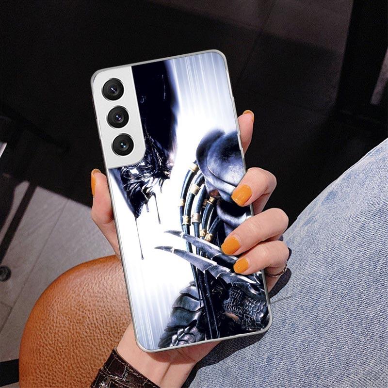 Alien Vs Predator Painted Phone Case For Samsung Galaxy S24 S25 Edge S26 Ultra S23 S22 S21 Plus S20 FE + Personalized Print Cove