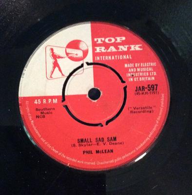 7-дюймовая пластинка ФИЛ МАКЛИН - Маленький грустный Сэм / Цыпленок JAR597 Top Rank Intern 1961 Великобритания Поп Б/У