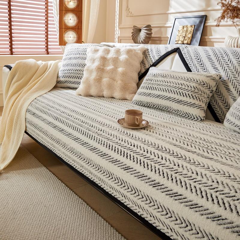 Sofa Cushion New Thousand Bird Grid Thickened Plush Seat Cushion High-End Non-Slip Leather Sofa Cover Winter Cover