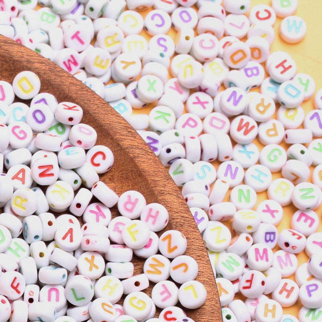 500 г акриловые ювелирные аксессуары, плоские бусины с буквами, квадратные бусины разных цветов, свободные бусины