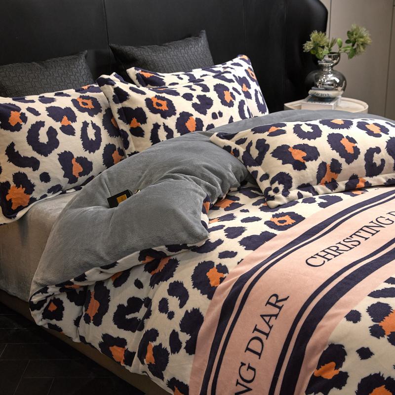 Fashion Leopard Milk Velvet Duvet Cover Girls Women Bedroom Queen King Comforter Cover Without Pillowcase Gray Quilt Covers 1Pc