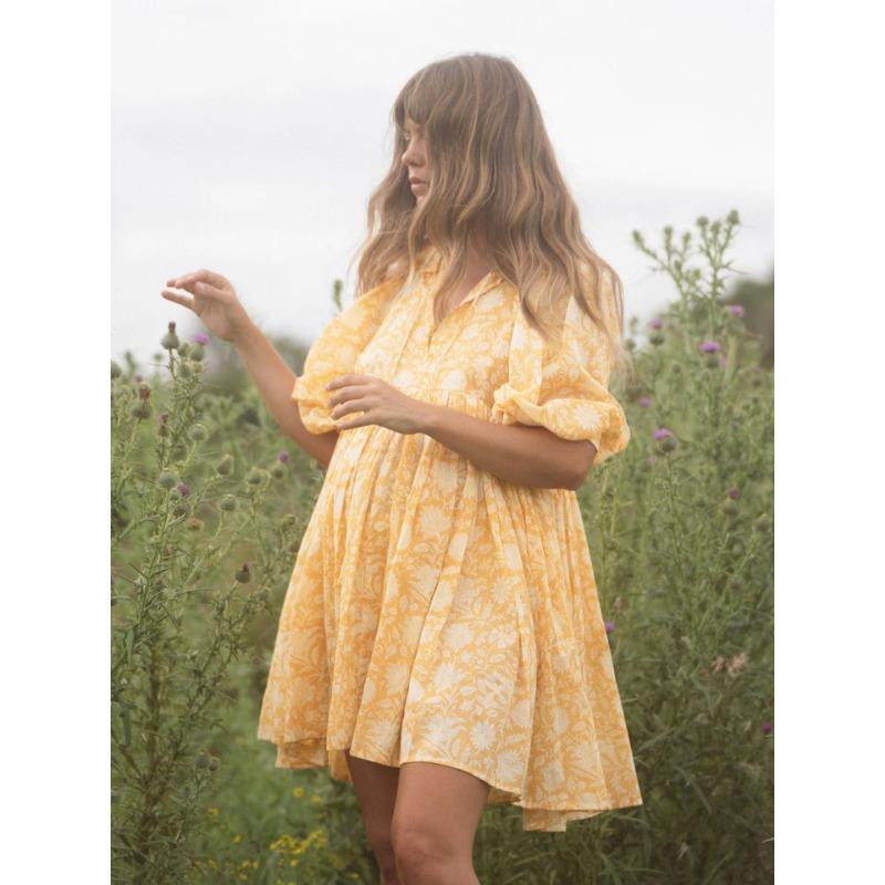 Летнее женское платье Модные большие ярды со свободными бретелями Персонализированные литературные ретро платья с принтом в европейском и американском стиле