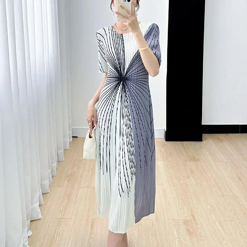 Легкое облегающее платье в зрелом стиле с цветными блоками для женщин, новая летняя элегантная юбка А-силуэта средней длины для женщин