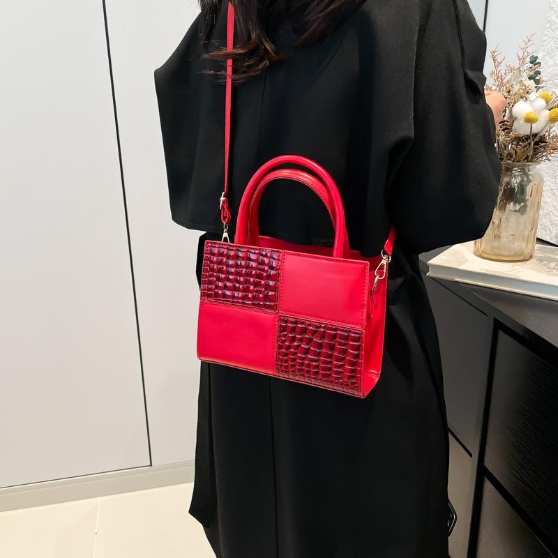 Осень новая нишевая дизайнерская маленькая квадратная сумка модная простая ретро изысканная трендовая сумка через плечо мессенджер