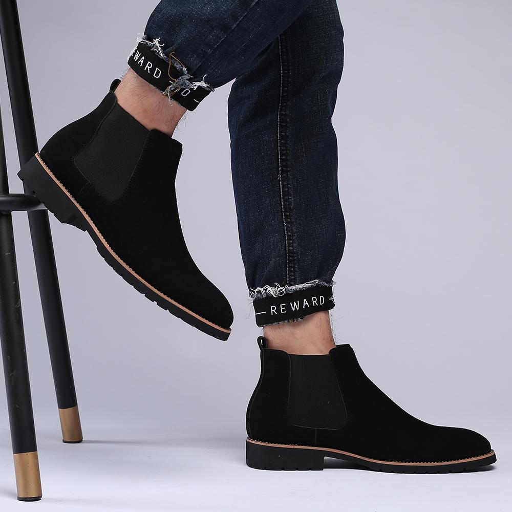 Мужская обувь Мужские туфли для ходьбы из коровьей замши Мужские мотоциклетные ботинки 2024 года Модные роскошные брендовые мужские удобные ботильоны