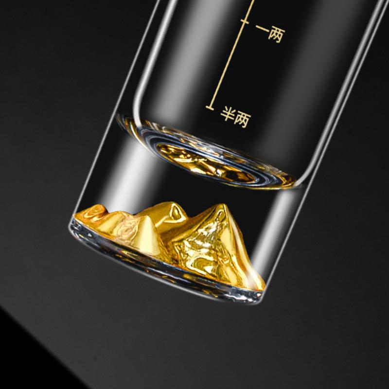 2 шт. Стакан Golden Mountain Vision 100 мл Чашки из золотой фольги Градуированный стакан Роскошный подарок Золотая шкала Посуда для напитков Маленькие винные рюмки Стопка