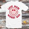 Люби больше, беспокойся меньше, футболка с мемом "Улыбающееся лицо" B1307